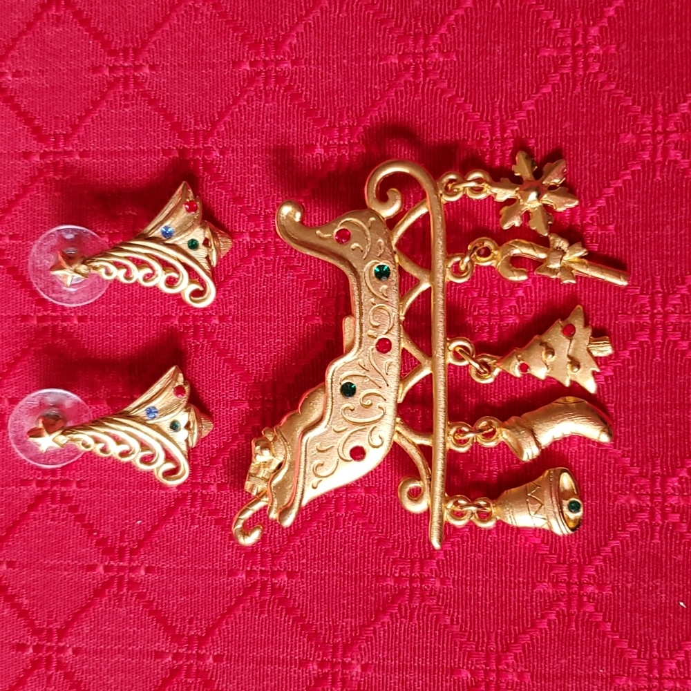 Christmas jewelry